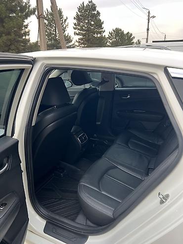 Транспорт: Kia K5: 2020 г., 2 л, Автомат, Газ, Седан — 9