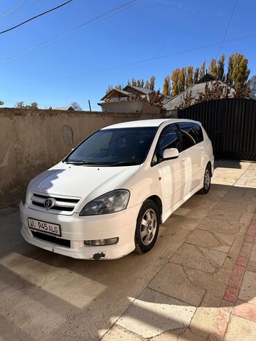 минивен шаран: Toyota Ipsum: 2002 г., 2.4 л, Автомат, Бензин, Минивэн