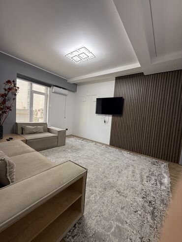 агентство недвижимости бишкек продажа домов: 2 комнаты, 72 м², Элитка, 2 этаж, Дизайнерский ремонт