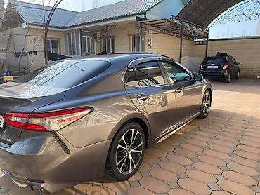 23 525: Toyota Camry: 2017 г., 2.5 л, Автомат, Бензин, Седан — 4