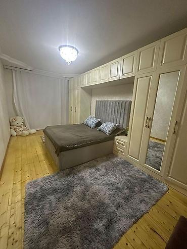berdede ev satilir: Bakı, Əhmədli, 4 otaqlı, Köhnə tikili, m. Əhmədli, 105 kv. m — 8