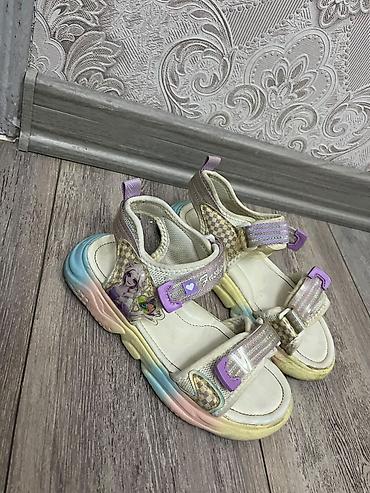 kis: Her bir geyim yeni kimidir 1eded geyim 3m catdirilma yalniz xalqlar — 7