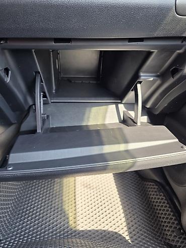 mini ev: Nissan Leaf: 2013 г., Электромобиль, Хэтчбэк — 9
