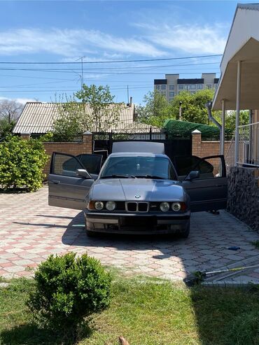 BMW: BMW 5 series: 1990 г., 2 л