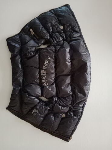 Jakne, kaputi i prsluci: H&M, Perjani prsluk, 104-110 — 6