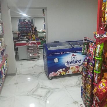 Mağazalar: Nizami rayonu,Neftçilər və Qarayev metro stansiyaları — 12