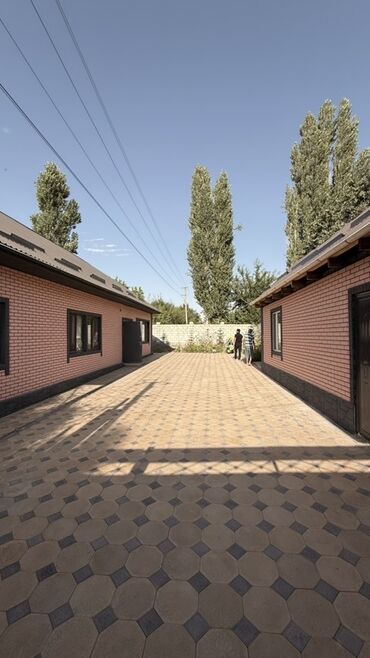 продаю дом село комсомольское: Продаю 140 м²