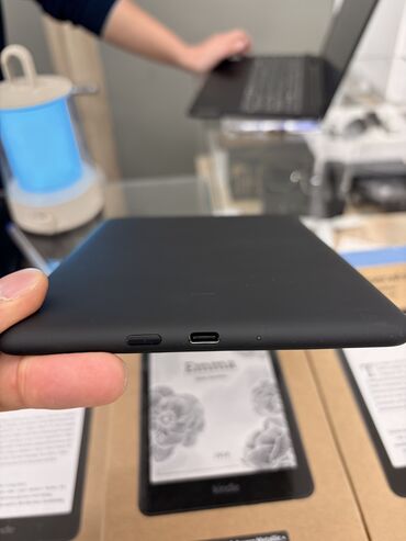 Электронные книги: Электронная книга, Amazon, Новый, 10" - 11", Bluetooth, цвет - Черный — 3