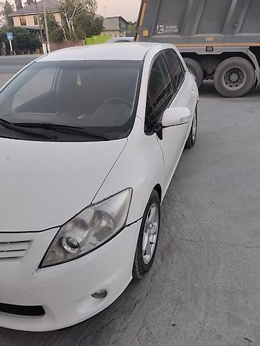 auris: Toyota Auris: 2010 г., 1.4 л, Механика, Дизель, Хэтчбэк — 6
