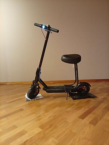 elektrikli scooter ucuz: BOYUK ENDİRİM VAR SURET 30-35 TAM ŞARJ İLE 30 KM MESAFE Şəhər içi — 1