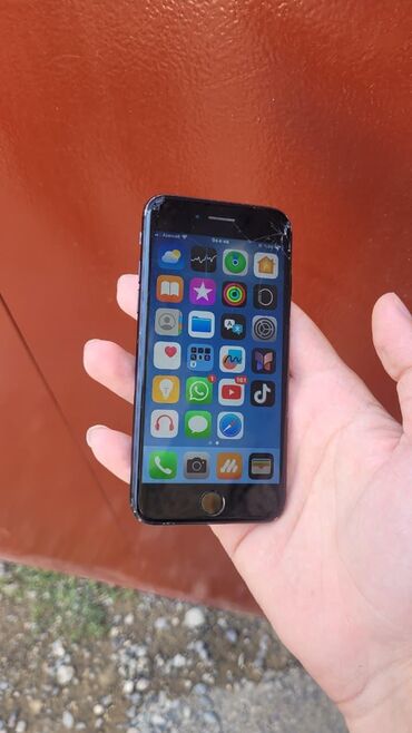 IPhone 7, Qara, Qırıq