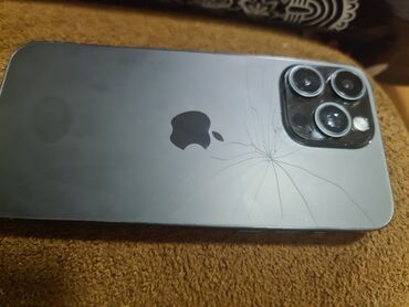 iphone se 2020 barter: IPhone 13 Pro Max, Space Gray, Qırıq