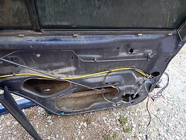 mercedes benz e class w124: Mersedes 4-göz: Arxa sol qapısı - Korpus: Qapı çərçivəsi, şüşə və — 2