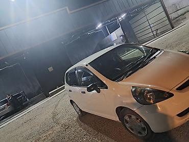 jac s7: Honda Fit: 2004 г., 1.5 л, Вариатор, Бензин, Хэтчбэк — 3