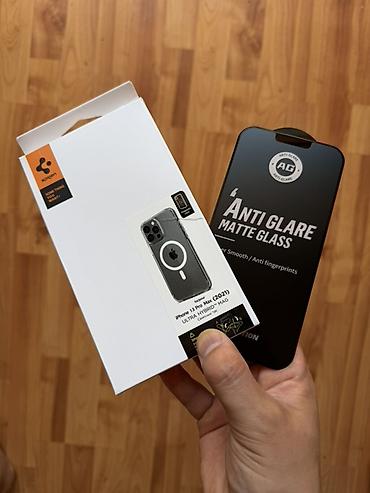 чехол на 13 айфон: Комплект аксессуаров для iPhone 13 Pro Max (2021): чехол Spigen Ultra — 1