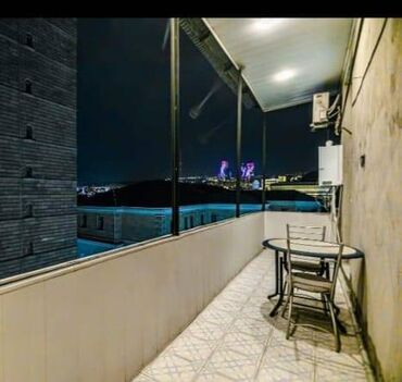 Uzunmüddətli kirayə mənzillər: Səbail rayonu, Sahil metrosuna piyada məsafədə, Zərifə əliyeva və — 18