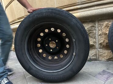Şin, disk və təkərlər üçün digər aksessuarlar: Təkərlər çoxda pis vəziyətdə deyil.Təkərlərin vəziyyətini nəzərə alıb — 3