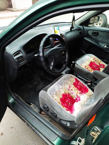 Mazda: Mazda 626: 1997 г., 1.8 л, Механика, Бензин, Хэтчбэк — 10