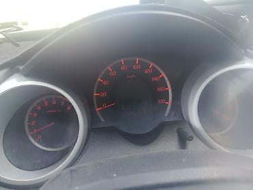 Продажа авто: Honda Fit: 2008 г., 1.3 л, Автомат, Бензин, Хэтчбэк — 9