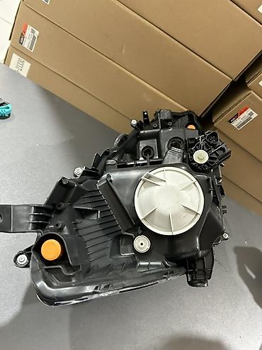 isıq: Toyota Vits ön fara 81170-52L60 Alternativlər: * 81170-52L61 * — 2