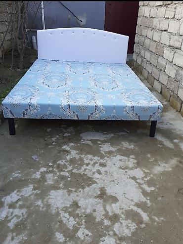 tekli carpayi: Kravat
Taza hazırı var — 1
