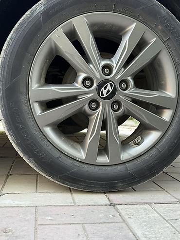 santa fe 2008: Hyundai orijinal yüngül lehimli disklər və şinlər dəsti - Markalı — 4