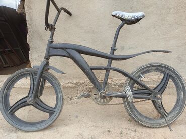 велосипед за 3000: BMX велосипед, Рама XL (180 - 195 см), Б/у