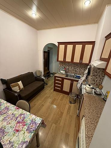 Аренда квартир: 🏠 Nizami metrosu yaxınlığında otaq yoldaşı axtarılır! Hazırda evdə 1 — 4