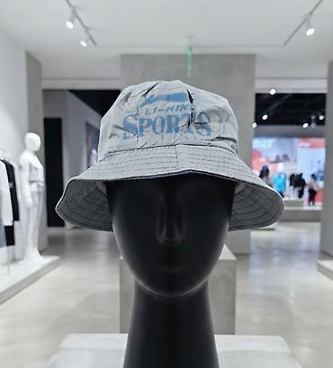 baş örtüsü: Li-Ning Sports papağı – bucket (balıqçı) modeli - Rəng: boz - Üstündə — 1