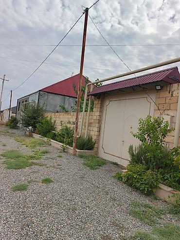 emircanda ev satisi: 2 otaqlı, 70 kv. m, Orta təmir — 1