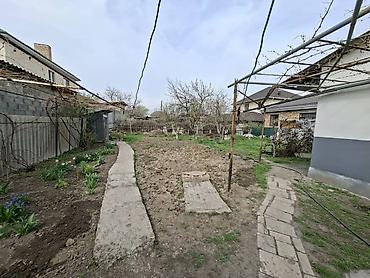 коттед: Продается земельный участок с домом и постройками в частном секторе — 2