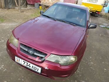 Daewoo: Daewoo Nexia: 2011 г., 1.6 л, Механика, Газ, Седан