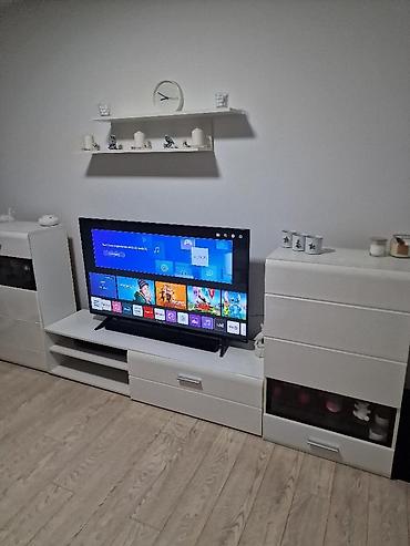 Police: Polica za tv na lalafo.rs — 3 Police: Polica za tv — 3