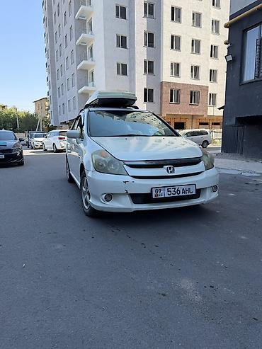chrysler c300: Honda Stream: 2004 г., 1.7 л, Автомат, Бензин, Минивэн — 5