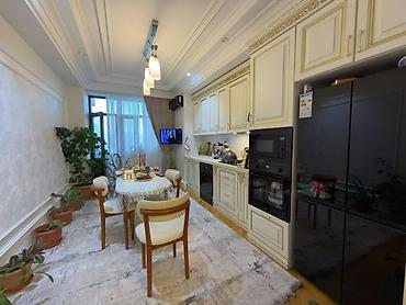 binə savxozda ev: Köhnə Günəşli, 3 otaqlı, Yeni tikili, 138 kv. m — 3