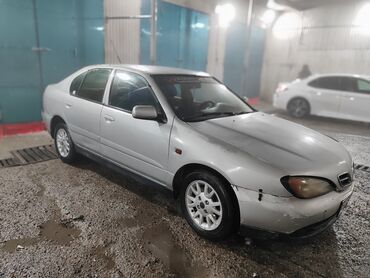 Nissan: Nissan Primera: 2000 г., 1.8 л, Механика, Бензин, Хэтчбэк