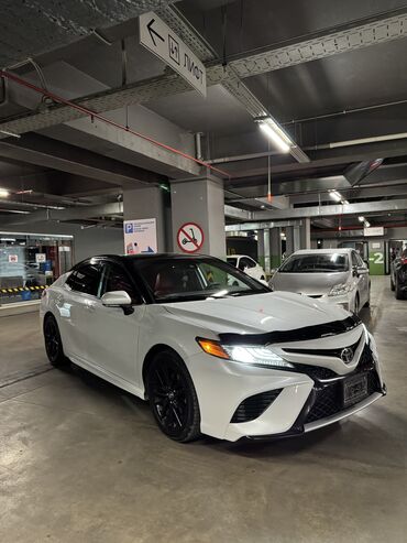 Toyota: Toyota Camry: 2018 г., 2.5 л, Автомат, Бензин