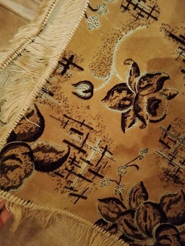 Parçalar: Məhsul: Ev tekstili dəsti Təsvir: - Çarpayı üzü və dəst parçaları — 5