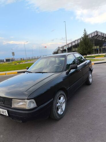 авто телега: Audi 80: 1991 г., 1.8 л, Механика, Бензин, Седан