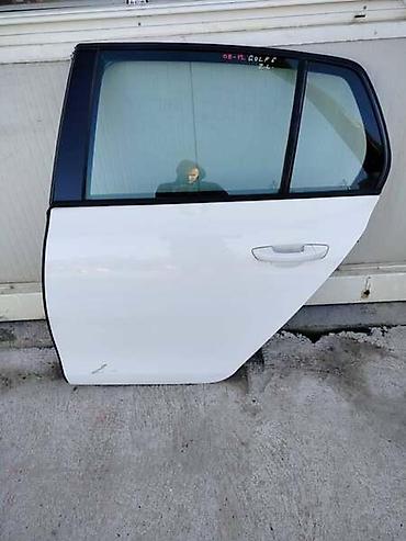 staklo: ZADNJA LEVA VRATA BELA ZA VOLKSWAGEN GOLF 6 OD 2008. DO 2012. GOD. | — 1