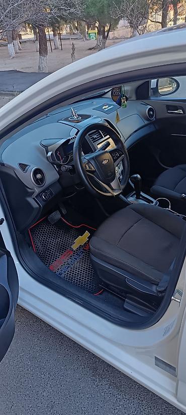 Chevrolet: Chevrolet Aveo sedan – benzin mühərrikli, avtomatik ötürücülü şəhər — 4