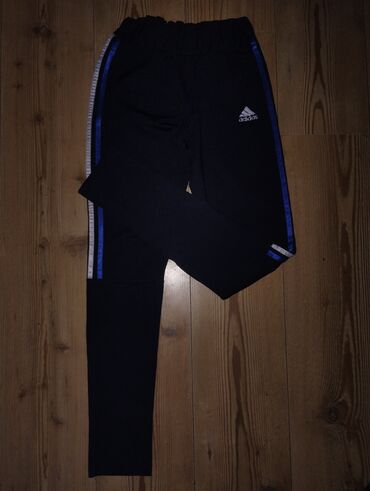 adidas trenerka broj: Adidas, XL (EU 42), Jednobojni, bоја - Crna