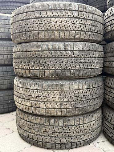 205/55/17 4 шт комплект в идеальном состоянии фирма Bridgestone год