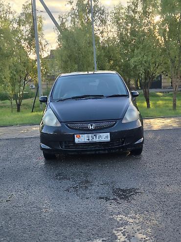 Honda Fit: 2003 г., 1.5 л, Вариатор, Бензин, Хэтчбэк
