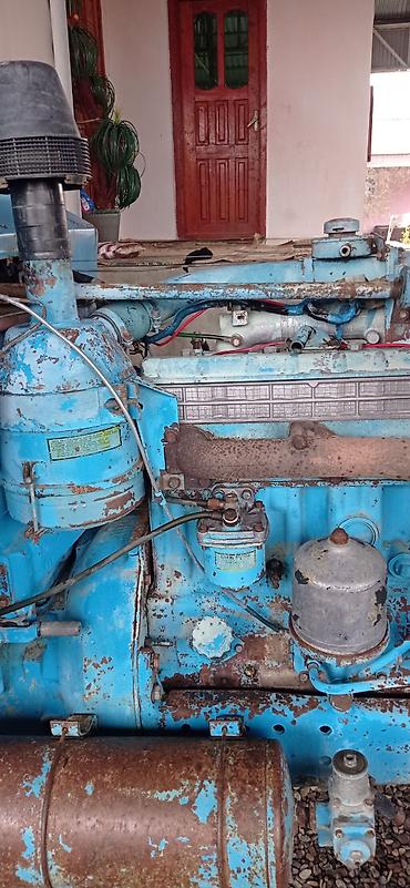 Traktorlar: Satılır traktor zavodu ili 1990 — 21