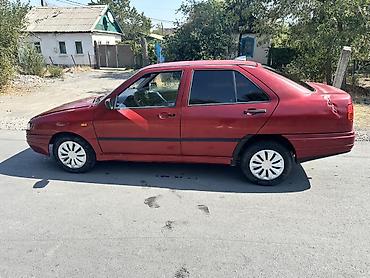 330 lexus 2004: Seat Toledo: 1994 г., 1.8 л, Механика, Бензин, Седан — 1