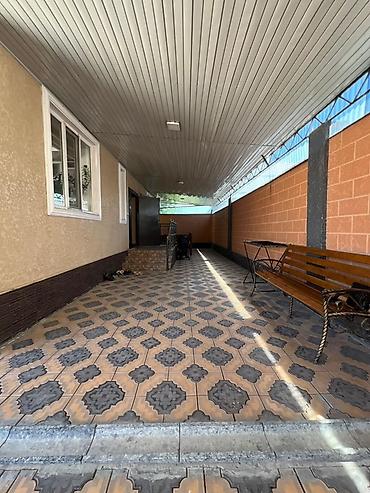 Продажа коттеджей и домов: 4 комнаты, 130 м², 4 соток, Бишкек, Биримдик-Кут ж/м Собственник at lalafo.kg — 12 Продажа коттеджей и домов: 4 комнаты, 130 м², 4 соток, Бишкек, Биримдик-Кут ж/м Собственник — 12
