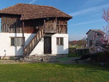 prodaja kuca i vikendica topola i okolina: 35 sq. m, 2 bedroom