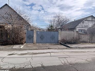 Продажа коттеджей и домов: Срочно продаётся кирпичный дом село Новопавловка по улице Кирова, 6 — 1