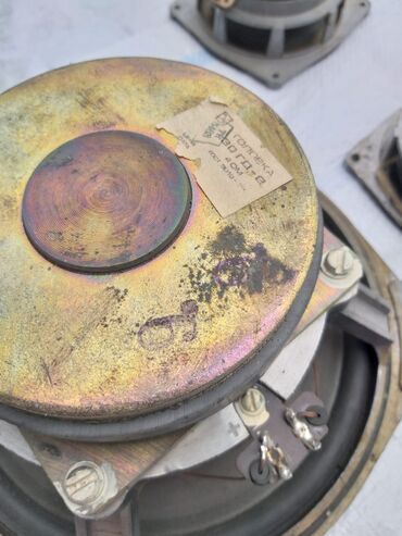 Dinamiklər və kolonkalar: Dinamiklər bir böyük basavik 60azn,iki basavik balaca 60 azn, bir səs -da lalafo.az — 10 Dinamiklər və kolonkalar: Dinamiklər bir böyük basavik 60azn,iki basavik balaca 60 azn, bir səs — 10